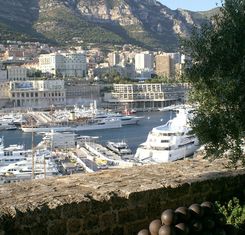 Monaco Riviera: il Governo di Monaco non accetta.