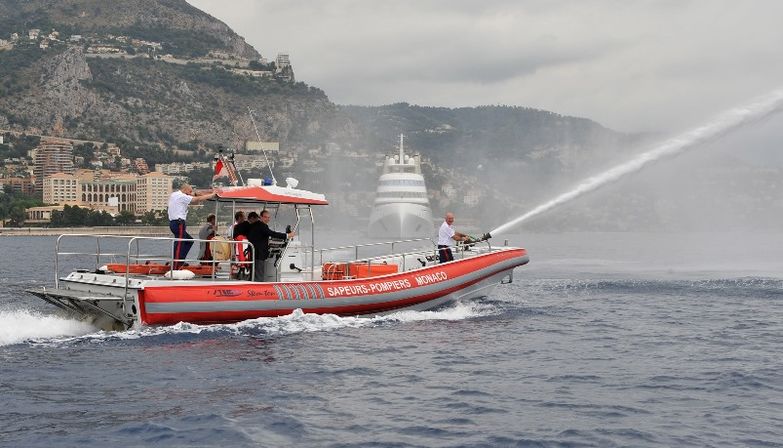 Pompieri in mare, nuova barca