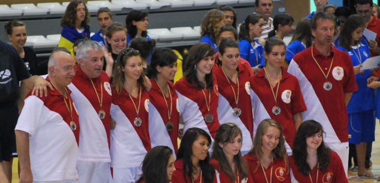 Argento per le ragazze del Monaco al Campionato Eu...