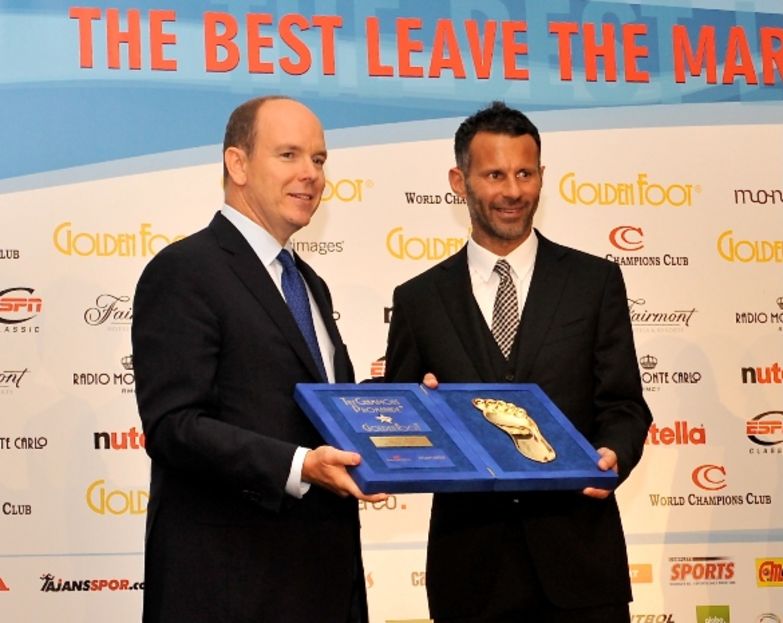 Ryan Giggs vince il Golden Foot.