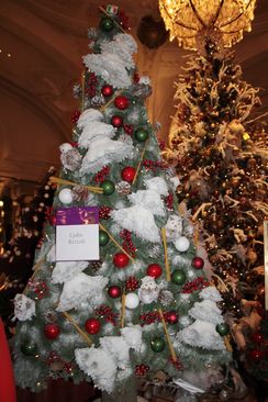 sapins de Noël 2011-Ljuba Rizzoli.jpg