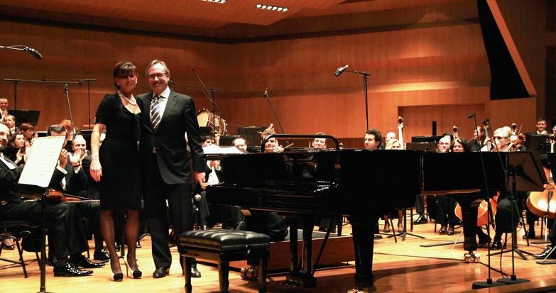 UN NUOVO STEINWAY PER L'ORCHESTRA FILARMONICA DI M...