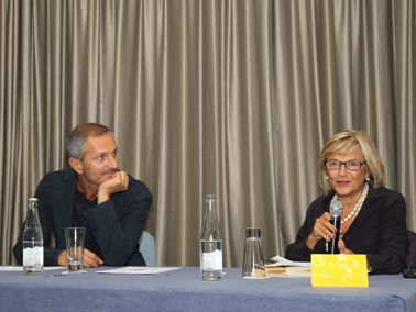 Carofiglio incanta la platea di Incontro con l’Aut...